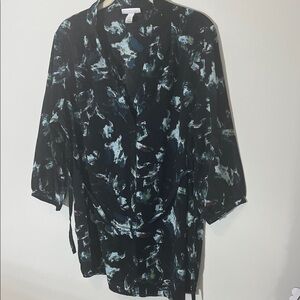 Liz Lange Black and green/blue  Patterned Shirt